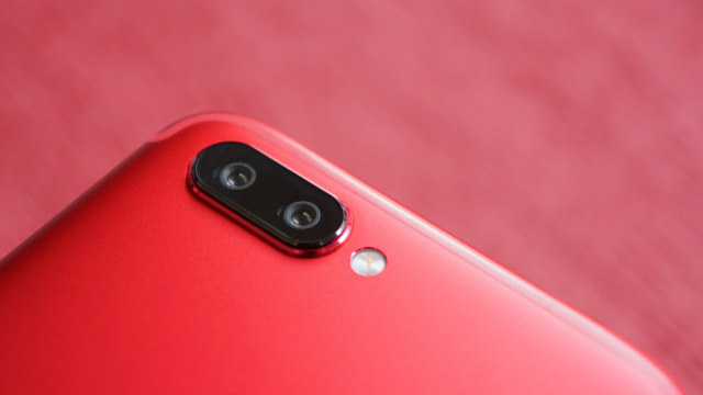 “カメラフォン”OPPO R11sのカメラ性能をチェック
