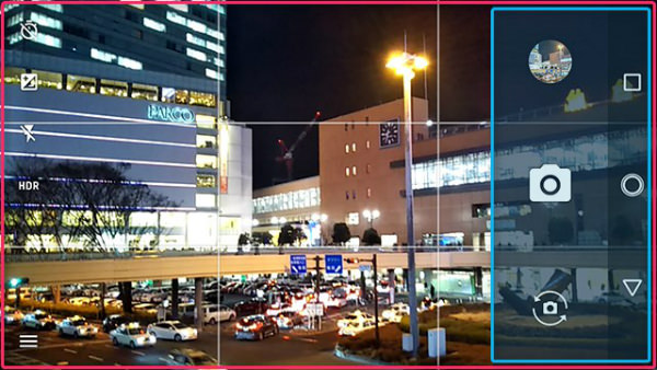 赤枠内が写真として残る部分。青枠内が重ねて表示されたソフトウェアボタン類