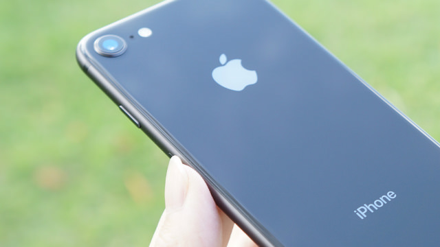 iPhone 8