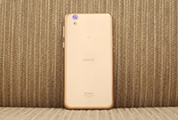 AQUOS sense lite