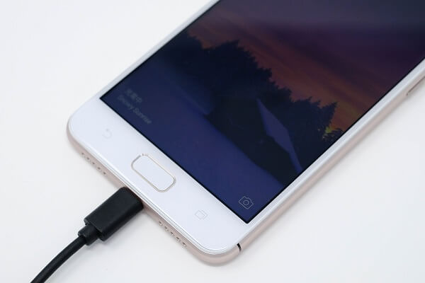 急速充電にも対応