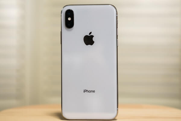 OCN モバイル ONEは各種iPhoneにも対応