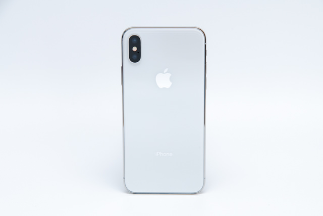 iPhone Xの背面