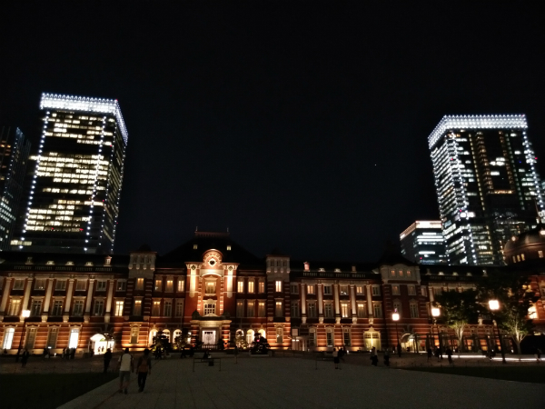 夜景の写真(ZenFone 5Q)