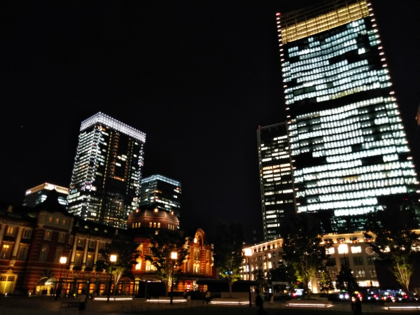 夜景の写真(ZenFone 5Q)