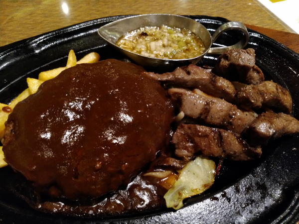 料理の写真(ZenFone 5Q)