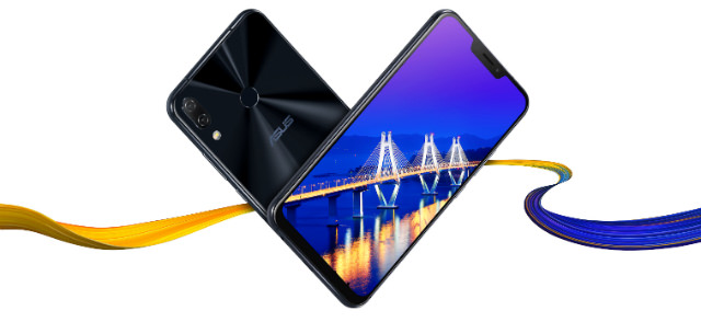 ZenFone 5:迫力のディスプレイ