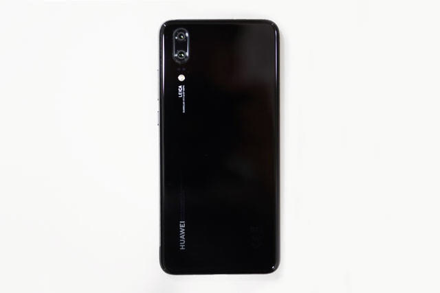 HUAWEI P20デザイン