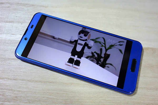 Android One X4 画面の明るさを最大にしてYouTubeを連続再生してみた