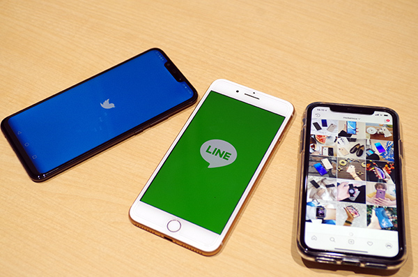 LINEモバイル