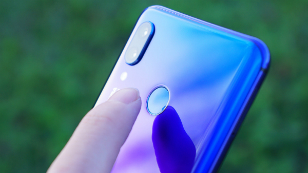 HUAWEI nova 3カメラ