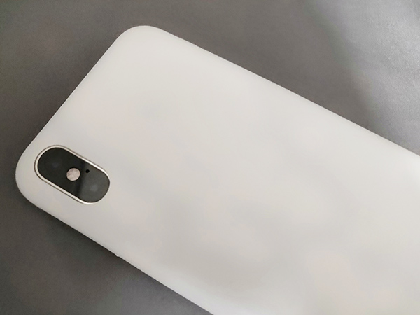 iPhone X用では使えない事も