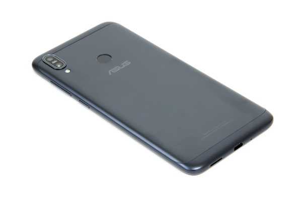 ASUS ZenFone Max(M2)レビュー