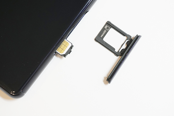 microSDカードも使える