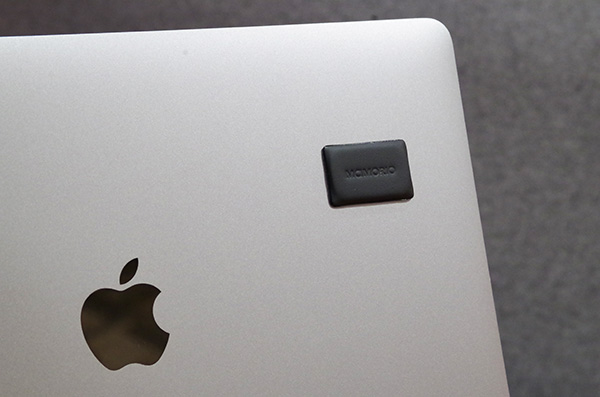 MacBookに取り付けてみました