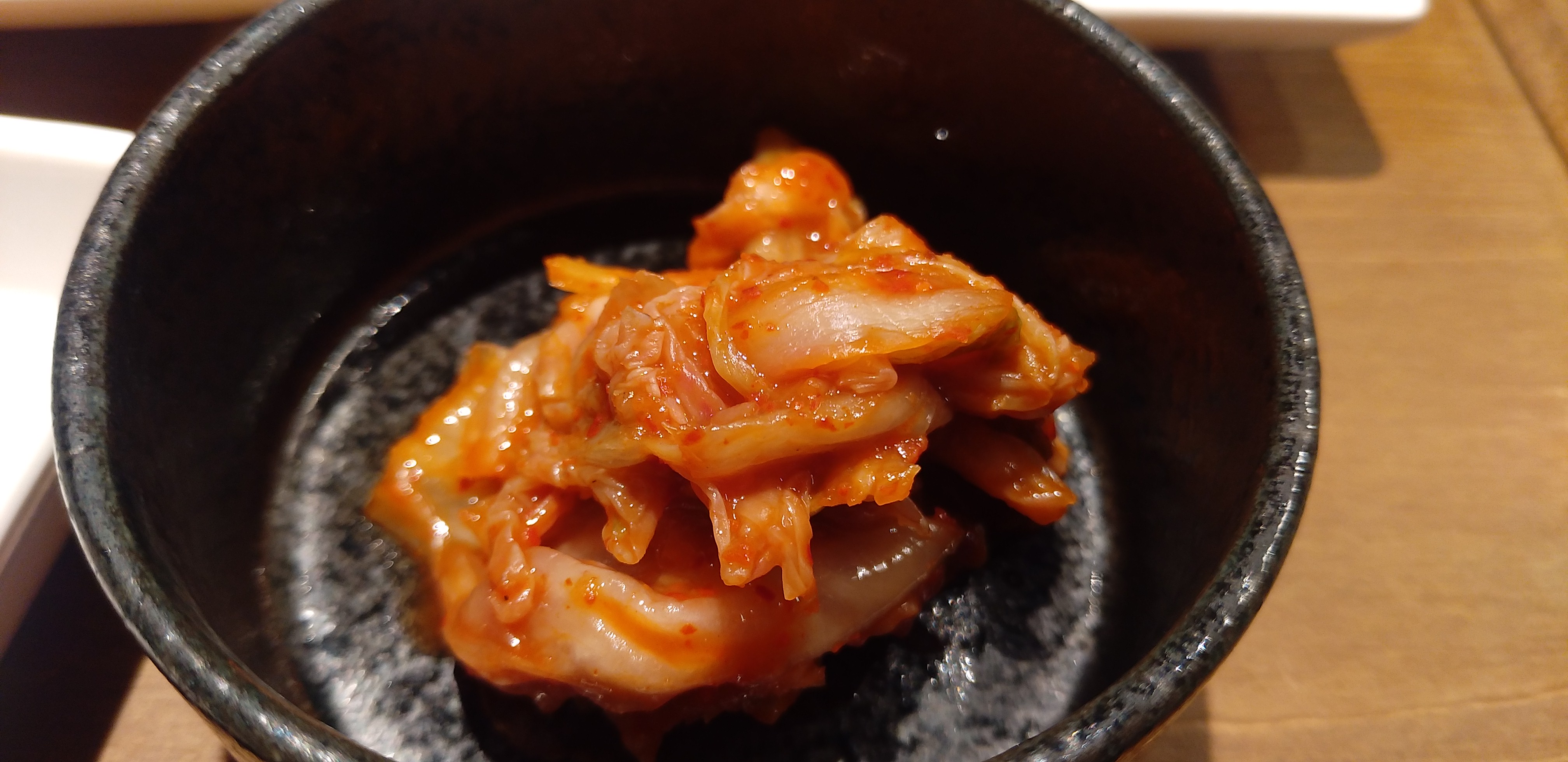 キムチの鮮やかな色もしっかりと