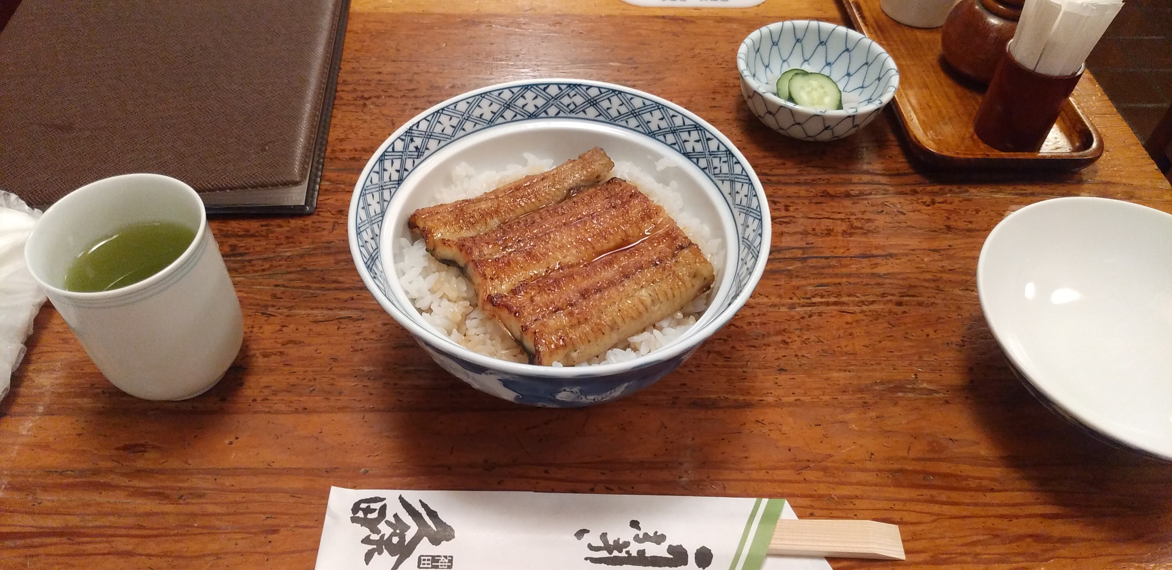 焼き立てのうなぎがとてもおいしそう